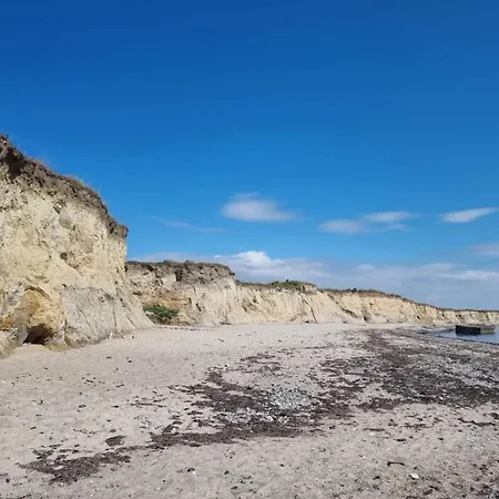 Lush Seaside Escape In Gedser