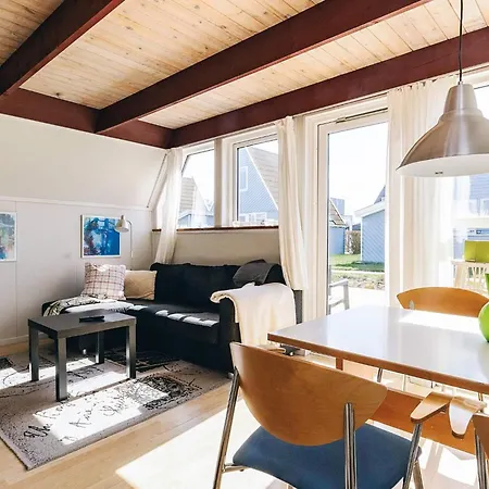 Lush Seaside Escape In Gedser