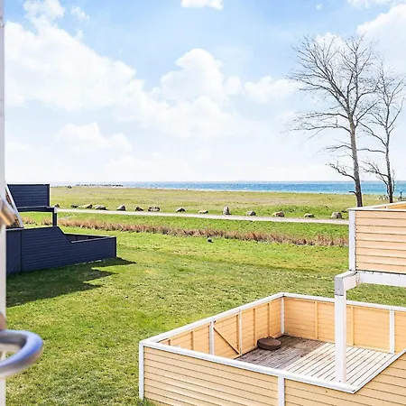 Seaside Escape In - By Traum * Gedser